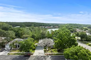 1003 Berkshire Ln, Tarpon Springs, FL 34688 - Photo 2