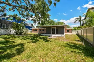 2607 S Bryant Cir, Tampa, FL 33629 - Photo 8