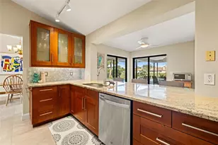 7201 15th Ct NE, Saint Petersburg, FL 33702 - Photo 12