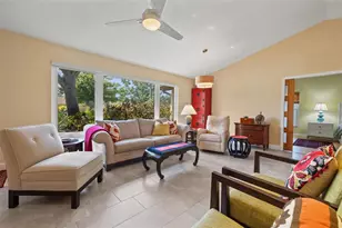 7201 15th Ct NE, Saint Petersburg, FL 33702 - Photo 8