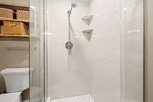 7201 15th Ct NE, Saint Petersburg, FL 33702 - Photo 32