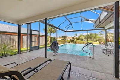 7201 15th Court NE, Saint Petersburg, FL 33702 - Photo 40