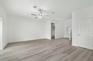 13275 Tula Loop, Astatula, FL 34705 - Photo 4