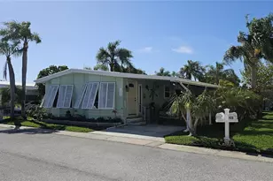121 Dolphin Dr S, Oldsmar, FL 34677 - Photo 2