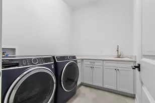 803 W Woodlawn Ave, Tampa, FL 33603 - Photo 24