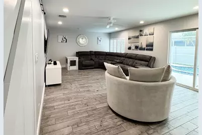 428 45th Avenue N, Saint Petersburg, FL 33703 - Photo 16