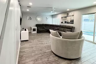 428 45th Ave N, Saint Petersburg, FL 33703 - Photo 16