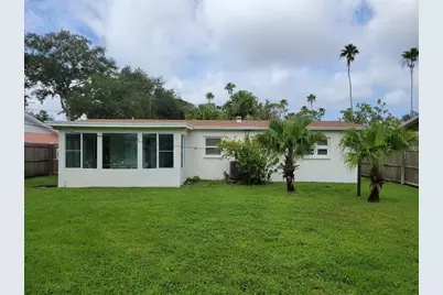 3919 Harrisburg Street NE, Saint Petersburg, FL 33703 - Photo 2