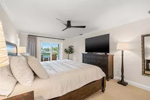 935 Eden Isle Dr NE, Saint Petersburg, FL 33704 - Photo 32