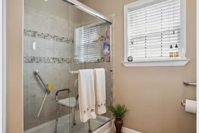 4851 W Gandy Boulevard #B09L23, Tampa, FL 33611 - Photo 6