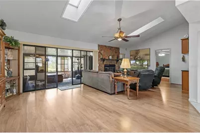 8921 S Thoroughbred Point, Inverness, FL 34452 - Photo 12