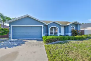 10540 Carloway Hills Dr, Wimauma, FL 33598 - Photo 8