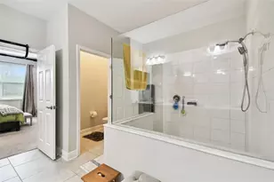 19325 Hawk Vly Dr, Tampa, FL 33647 - Photo 20