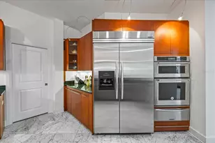 1058 Roundstone Pl, Palm Harbor, FL 34683 - Photo 32