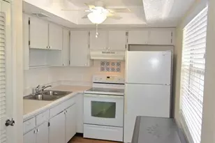940 Virginia St, Dunedin, FL 34698 - Photo 8