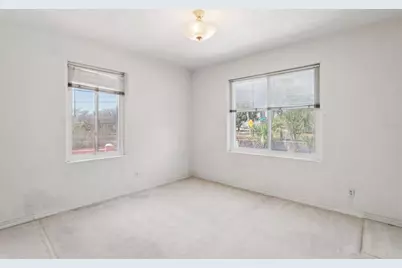 101 Pampas Avenue, Tarpon Springs, FL 34689 - Photo 16