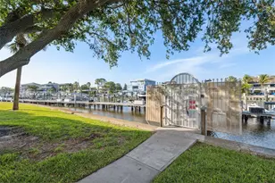 2387 Hanover Dr, Dunedin, FL 34698 - Photo 56