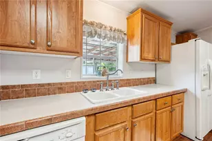 3319 Fox Ridge Blvd, Wesley Chapel, FL 33543 - Photo 16