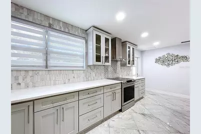 7609 Barry Road, Tampa, FL 33615 - Photo 26