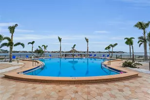 5108 Brittany Dr S, Saint Petersburg, FL 33715 - Photo 36