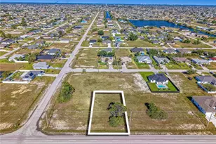 1803 Chiquita Blvd N, Cape Coral, FL 33993 - Photo 2