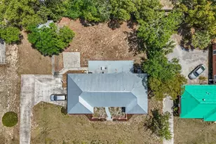 1374 Memorial Dr, Avon Park, FL 33825 - Photo 4