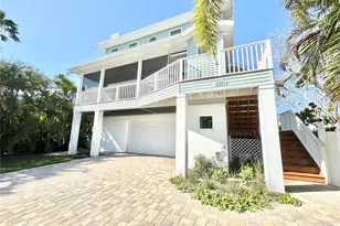 16204 3rd St E, Redington Beach, FL 33708 - Photo 4