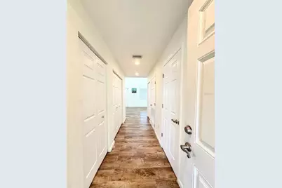 16204 3rd Street E, Redington Beach, FL 33708 - Photo 20