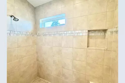 16204 3rd Street E, Redington Beach, FL 33708 - Photo 36