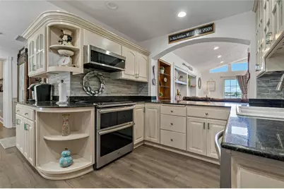 3113 W Sligh Avenue, Tampa, FL 33614 - Photo 8