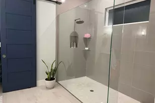 2217 5th St E, Palmetto, FL 34221 - Photo 14