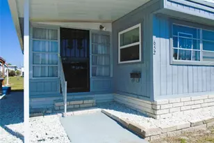 652 54th Ln S, Gulfport, FL 33707 - Photo 1