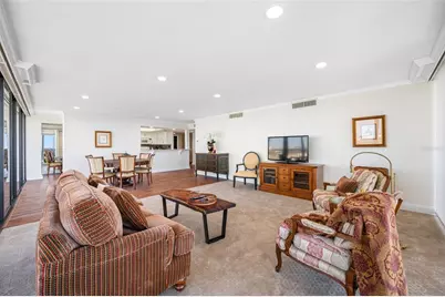 7600 Bayshore Drive #1206, Treasure Island, FL 33706 - Photo 26