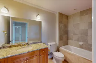 2305 Edgewater Dr, Orlando, FL 32804 - Photo 22