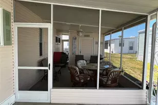 825 Coconut Palm St, Largo, FL 33778 - Photo 4