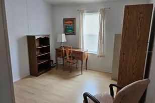 357 Mount Saxon Ave NE, Saint Petersburg, FL 33702 - Photo 20