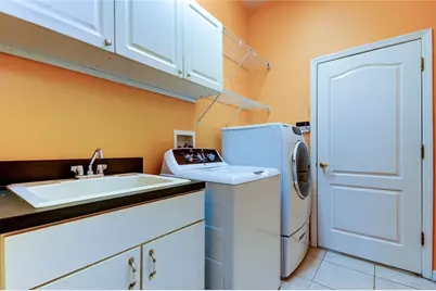 522 Planters Manor Way, Bradenton, FL 34212 - Photo 32