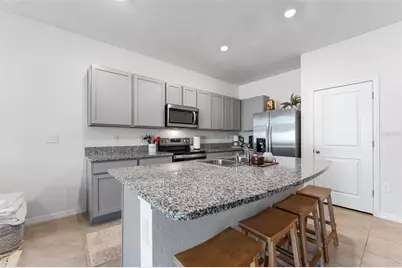 33105 Major Oak Drive, Wesley Chapel, FL 33545 - Photo 8