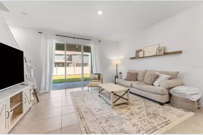 33105 Major Oak Drive, Wesley Chapel, FL 33545 - Photo 10