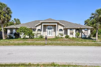 284 Peninsula Avenue, Tarpon Springs, FL 34689 - Photo 2