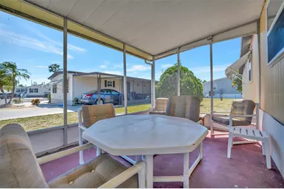 104 Saint Kitts Way, Apollo Beach, FL 33572 - Photo 2