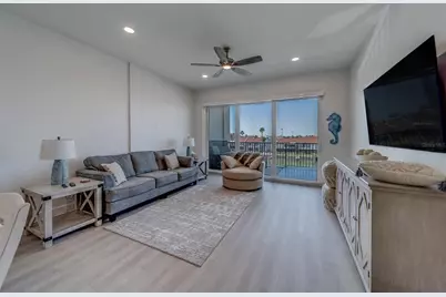 400 150th Avenue #301, Madeira Beach, FL 33708 - Photo 14