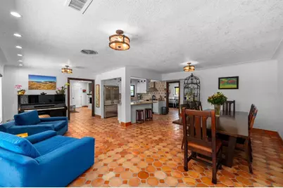 6213 12th Avenue S, Gulfport, FL 33707 - Photo 4