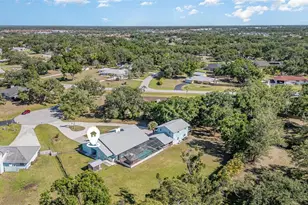 1305 Greenfield Cir, Venice, FL 34292 - Photo 38