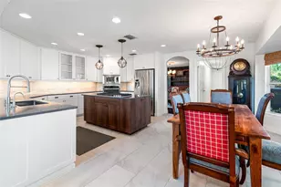 6315 Marbella Blvd, Apollo Beach, FL 33572 - Photo 12