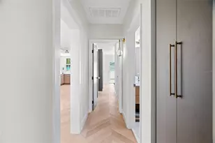 422 24th St N, Saint Petersburg, FL 33713 - Photo 24