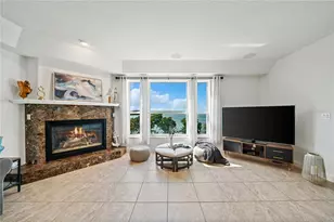 1661 Seabreeze Dr, Tarpon Springs, FL 34689 - Photo 22