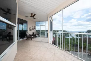 1661 Seabreeze Dr, Tarpon Springs, FL 34689 - Photo 26