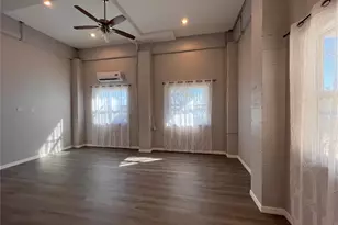 1661 Seabreeze Dr, Tarpon Springs, FL 34689 - Photo 60