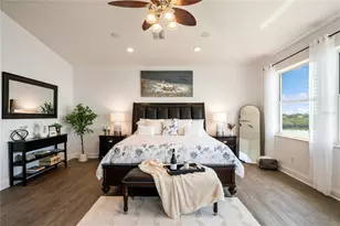 1661 Seabreeze Dr, Tarpon Springs, FL 34689 - Photo 40